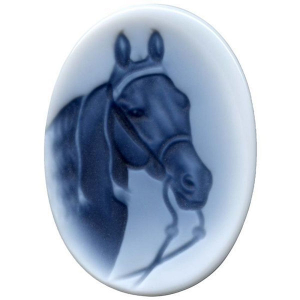 Achatgemme Pferdekopf mit Hackamore Zäumung