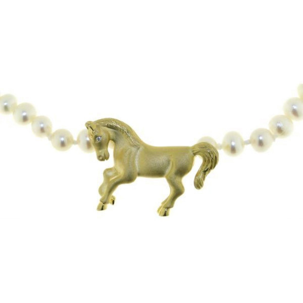 Weiße Zuchtperlen mit Pferd aus echt Silber 925/- goldplettiert